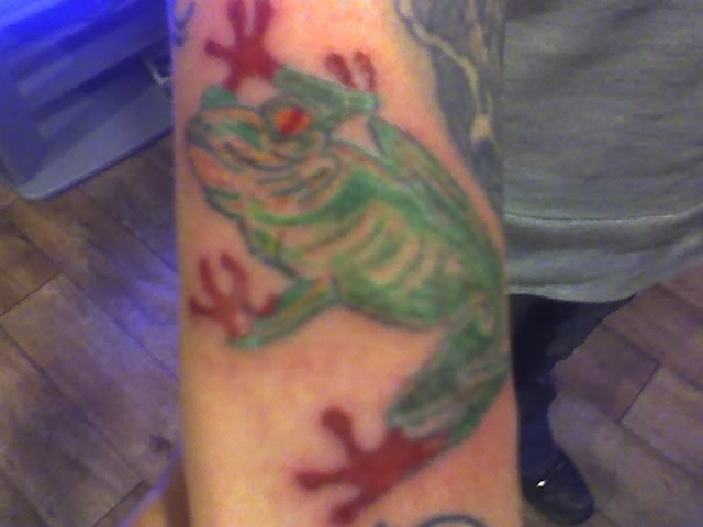 right arm frog